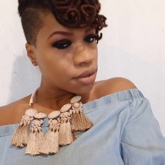 FASHION ASCENSION - Picture 6 of 8